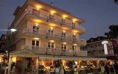 PARTHENON ART HOTEL 