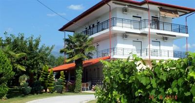 SKOTINA HOLIDAY ROOMS