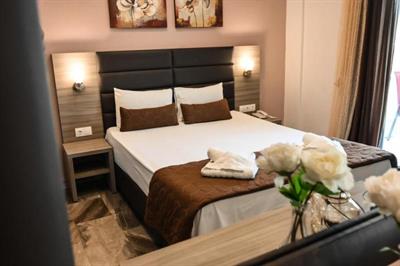 ΚΩΣΤΑΣ - KOSTAS HOTEL